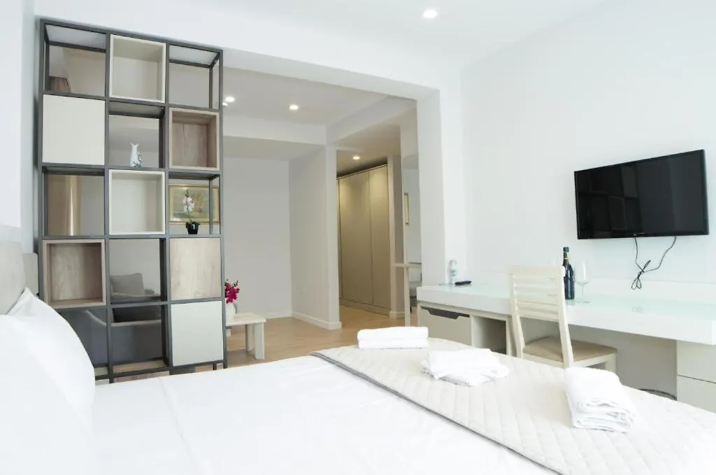 **** Hotel Villa Kalcuni Sarande Albania